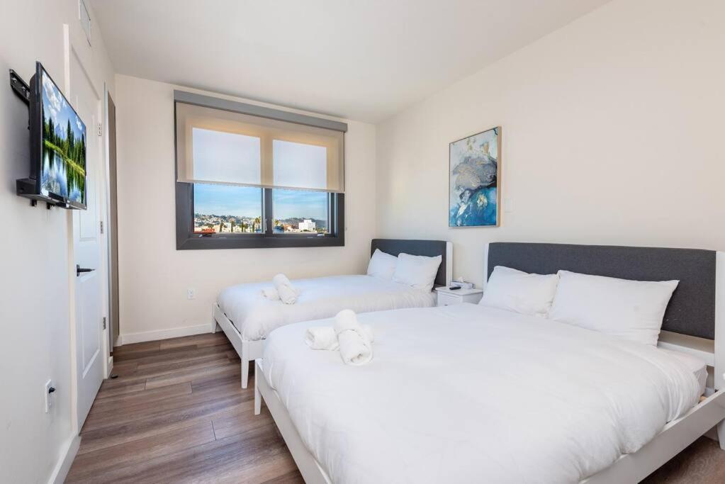 Luxurious Penthouse In Beverly Hills - Sleeps 10 洛杉矶 外观 照片