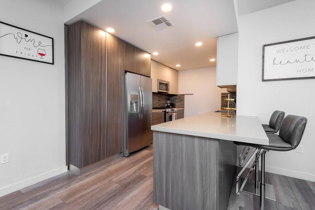 Luxurious Penthouse In Beverly Hills - Sleeps 10 洛杉矶 外观 照片